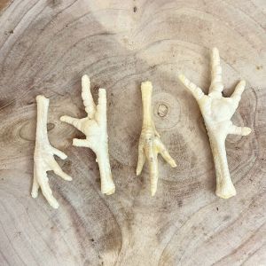 Chicken Feet Puffed 1kg