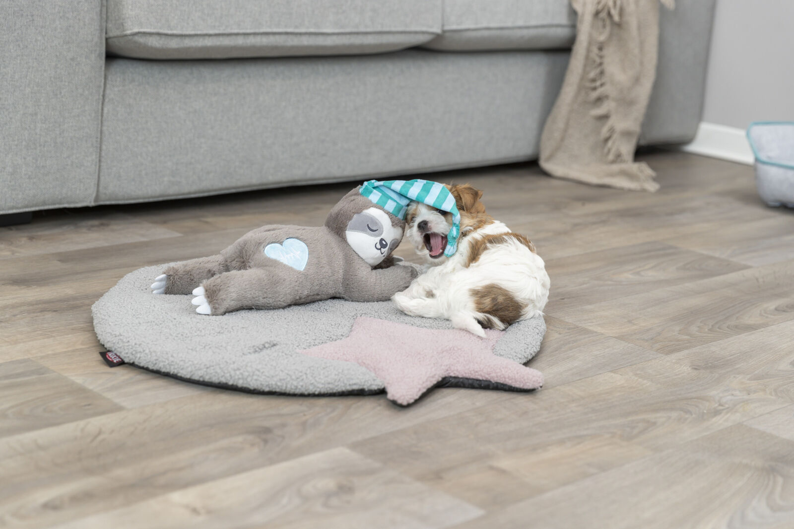 Junior Sloth Dog Toy With Heartbeat - Image 7