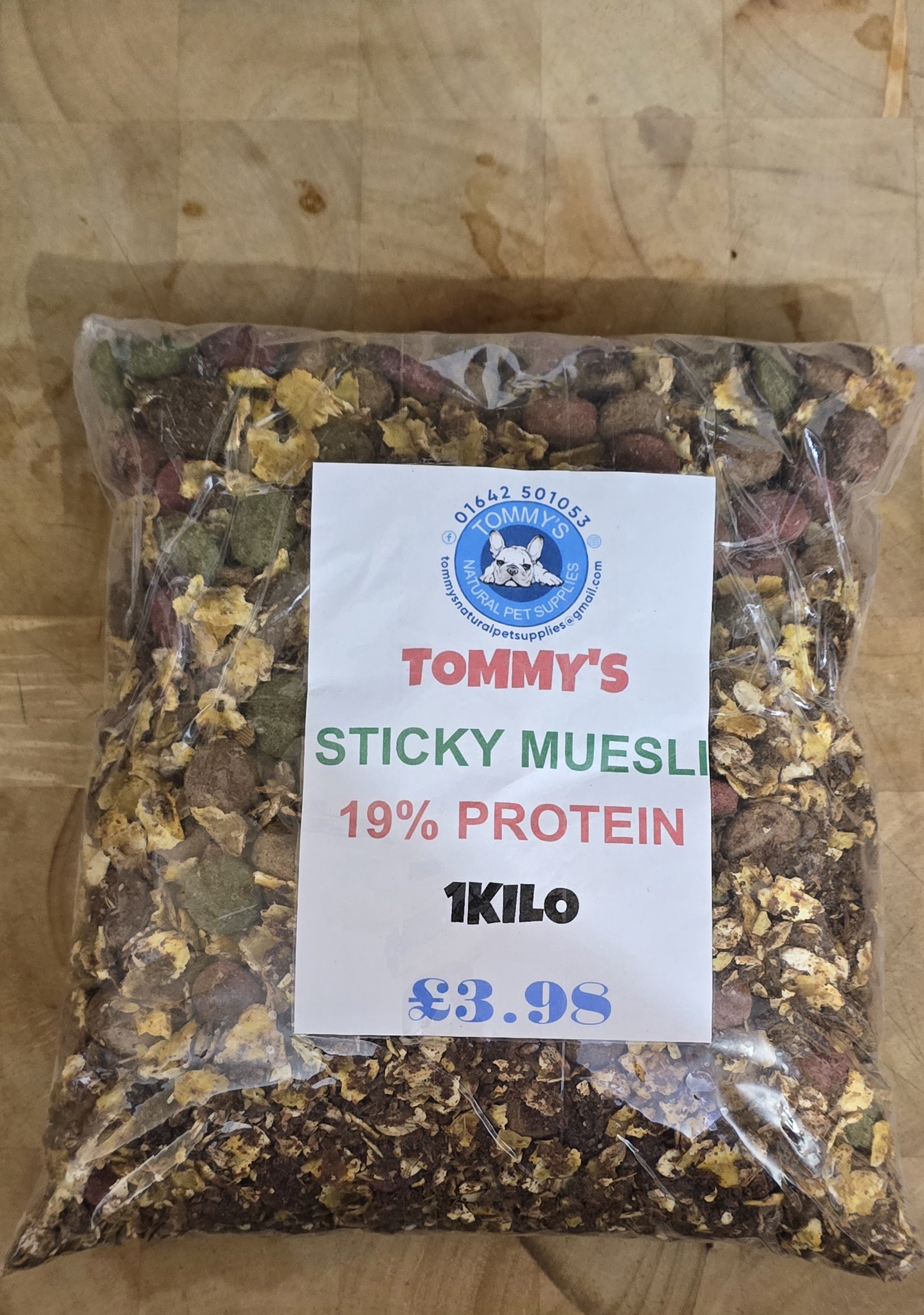 Tommy's Sticky Muesli 19% Protein Dog Biscuit / Kibble 1 KILO