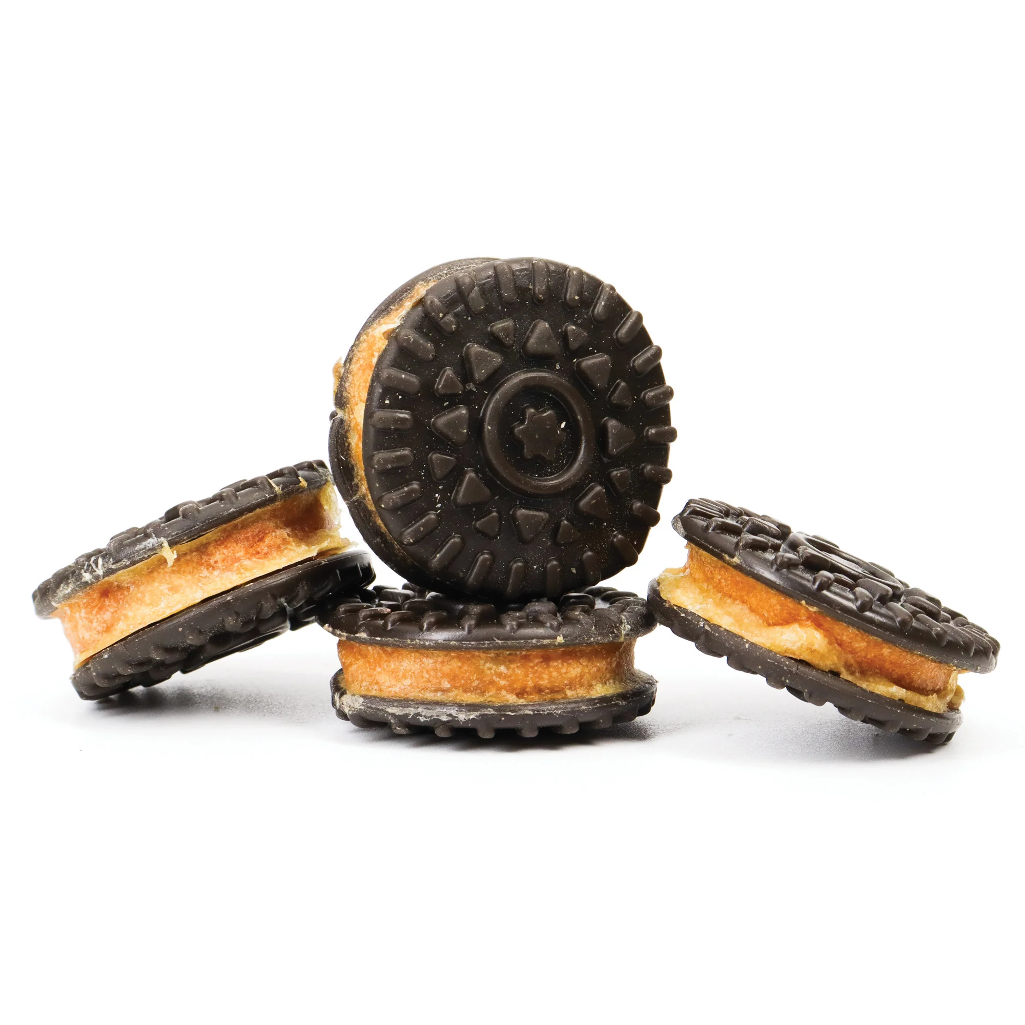 Deli Paws Cookies – Chicken & Sweet Potato Dog Treats 4pk - Image 2